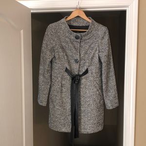 Lafayette 148 New York Grey Virgin Wool Coat with Leather Tie Belt, EUC. Size 4.